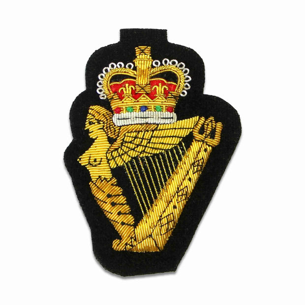 Royal Irish Regiment (Queen's Crown) Blazer Badge Blazer badge The Regimental Shop Black/Gold/Red One size fits all 